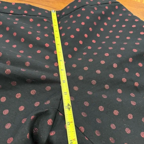 Talbots Kick Crop Pants in Holiday Dot Sz‎ 12 Black & Red Shimmering Polka Dots - Picture 12 of 16